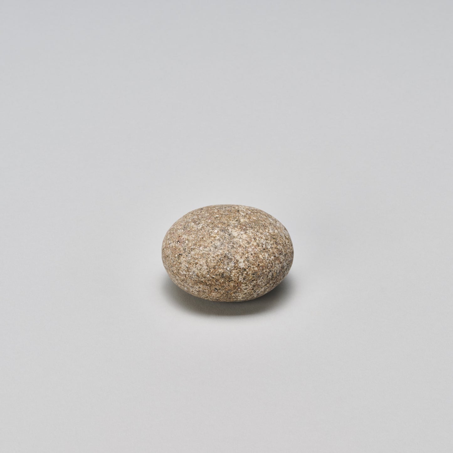 OT - PAPER WEIGHT