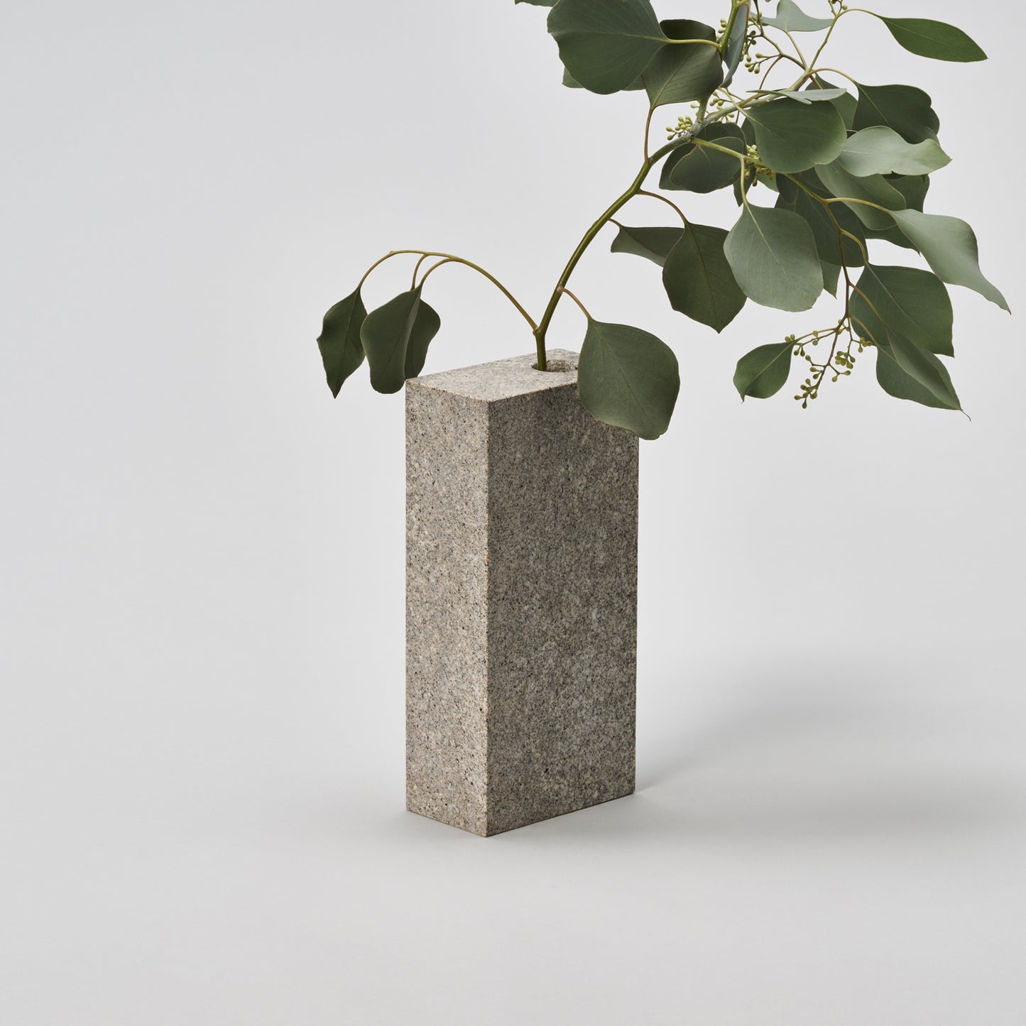 SS-VASE/B/sabi